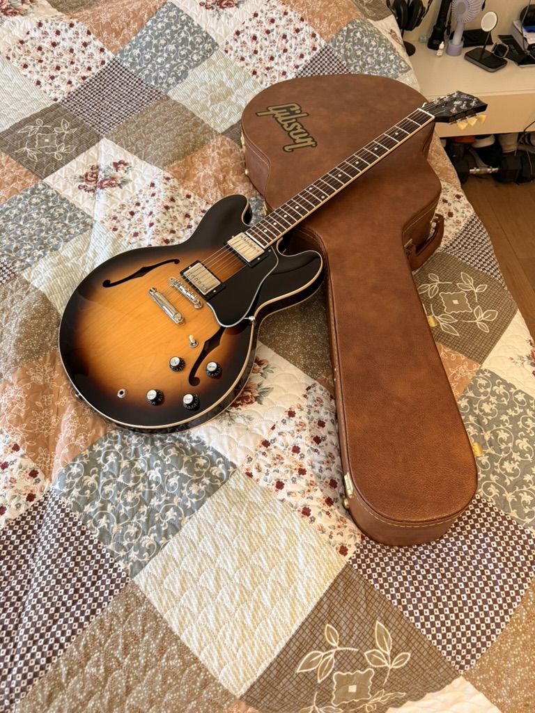 Moshe's Gibson ES-335 with its hard case